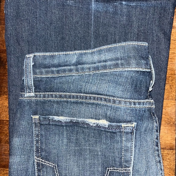 Preloved Fossil Flare Leg Jeans in a Medium Wash True Bellbottom Jeans Size 31 - Picture 6 of 7